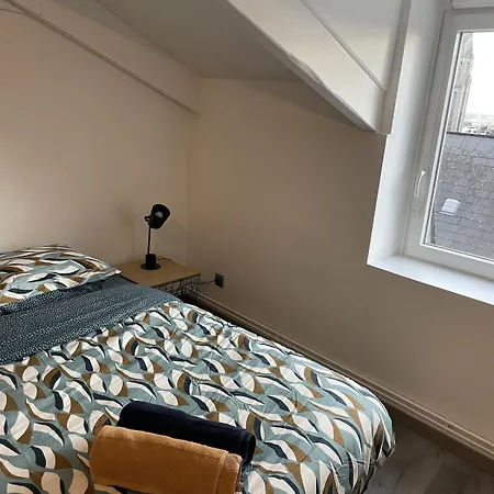Apartment Charming 2 Bedroom For 5 Max *